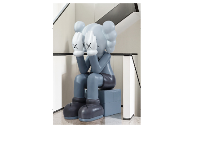 MODERN ART STATUE