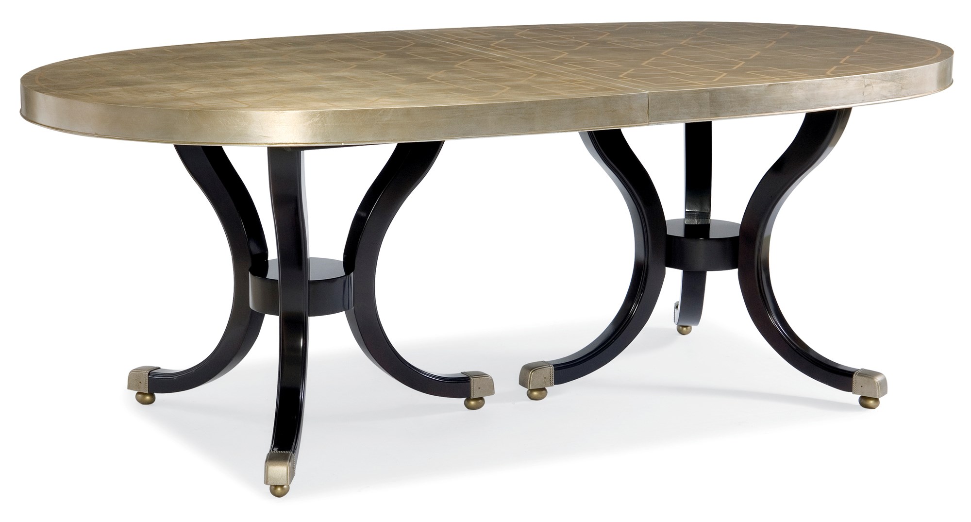 DRAW ATTENTION DINING TABLE